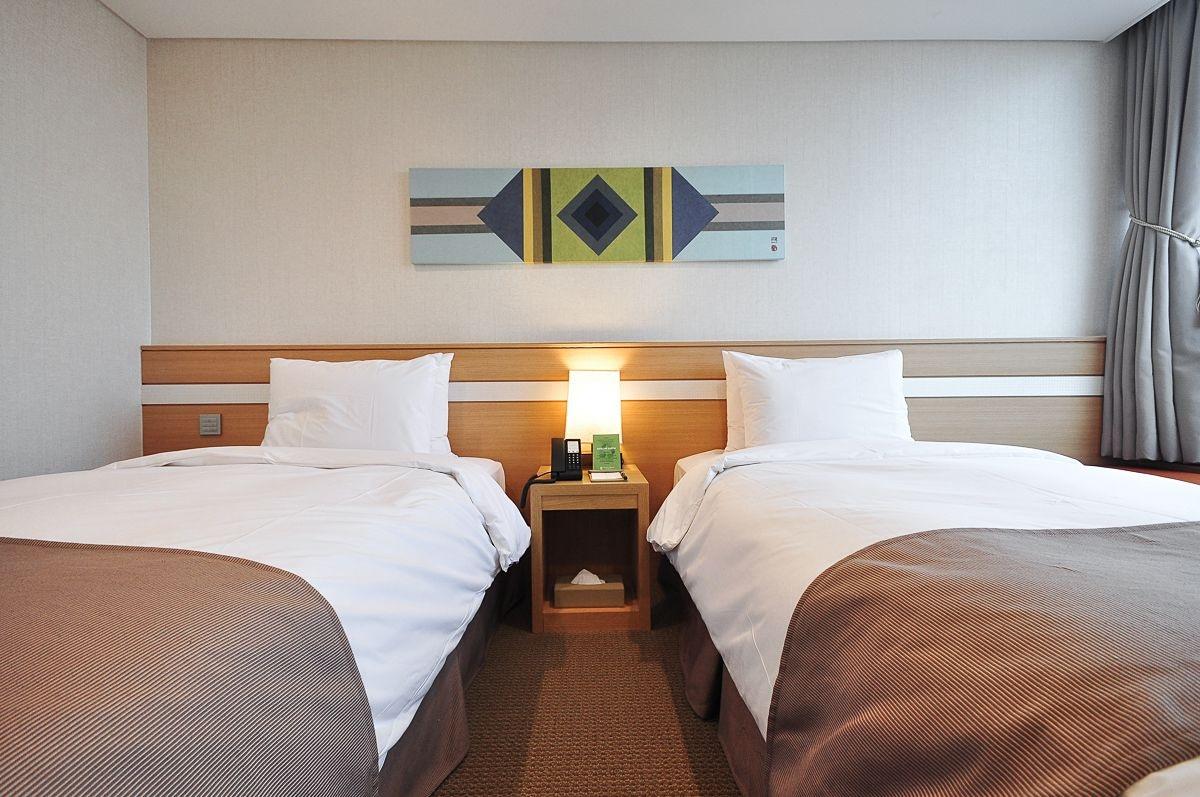 Tmark Hotel Myeongdong Сеул Экстерьер фото