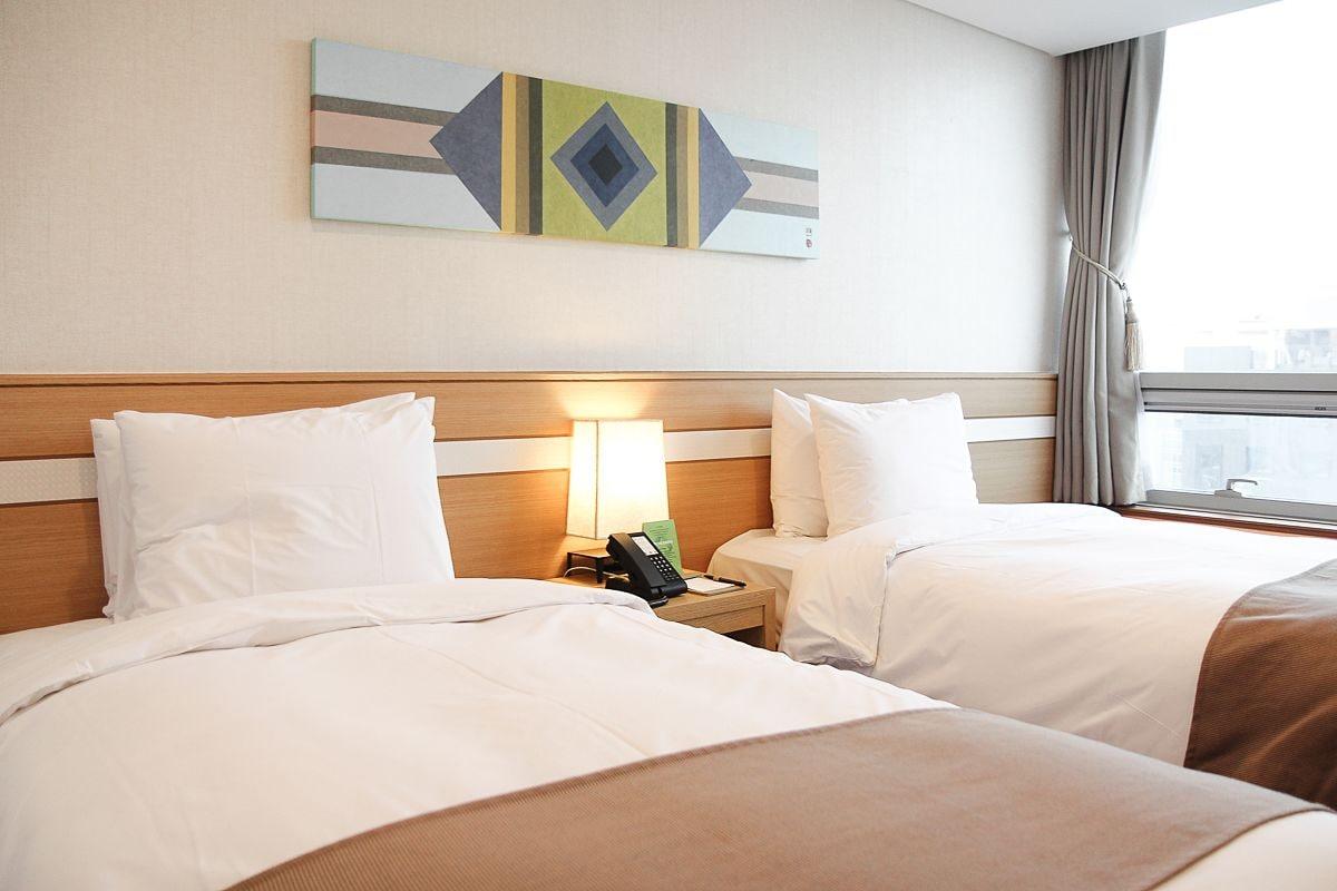 Tmark Hotel Myeongdong Сеул Экстерьер фото